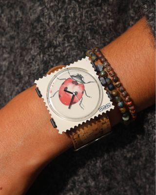 Podzimní dny jsou ideální na drobné dárky. Hodinky S.T.A.M.P.S. potěší každého, kdo má rád design, originalitu a hravost....